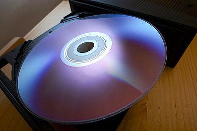 《Striden》抢先体验 辐射变异题材多人射击